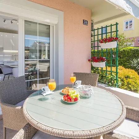 Lichtdurchflutetes Nur 500 Meter Zum Mit Privater Terrasse *